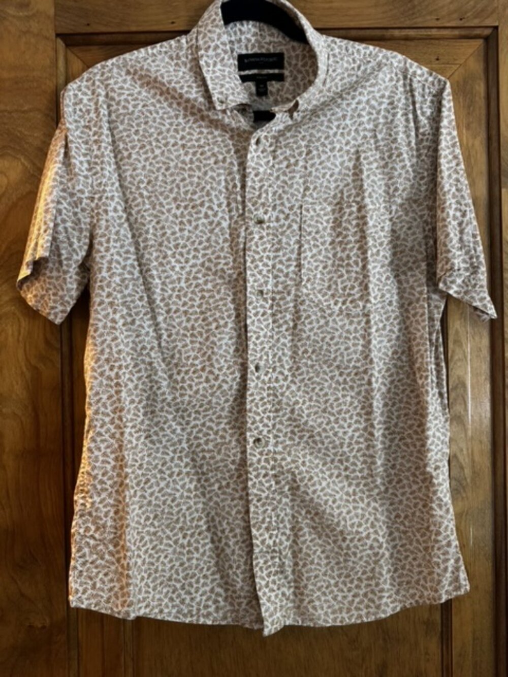 Banana Republic Button Up Short Sleeve Shirt Size M Medium